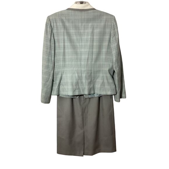 Le Suit 2PC Skirt Suit Women’s 12 Plaid Blazer & Matching Skirt Excellent - Picture 2 of 9